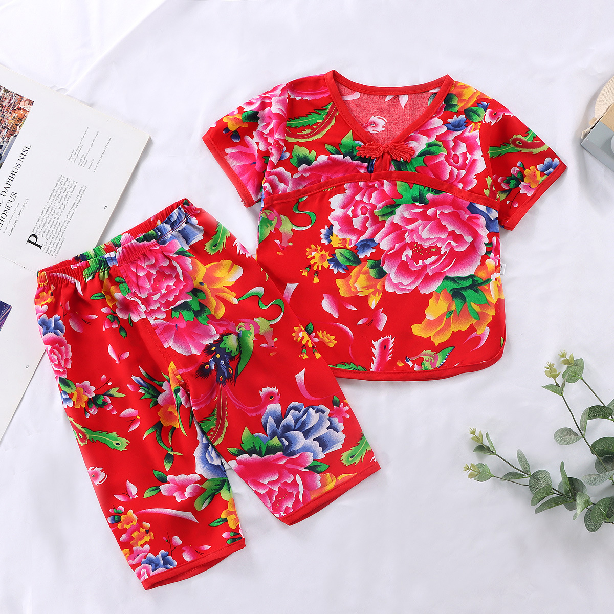 2023 New Summer Children's Northeast Large Flower Short Sleeve 7/8 Leg Pants Set for Boys and Girls, Thin Home Clothes