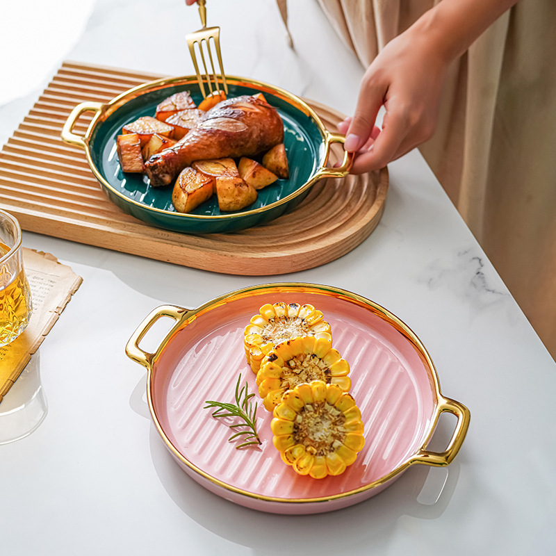 Nórdico creativo de cerámica binaural rayado disco hogar borde dorado filete occidental placa plana ins celebridad internet vajilla plato