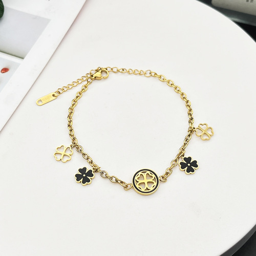 2024 Fashion Korean Version Hollow Four-leaf Clover Bracelet Seiko Clavicle Chain Versatile Simple Ladies Factory Wholesale