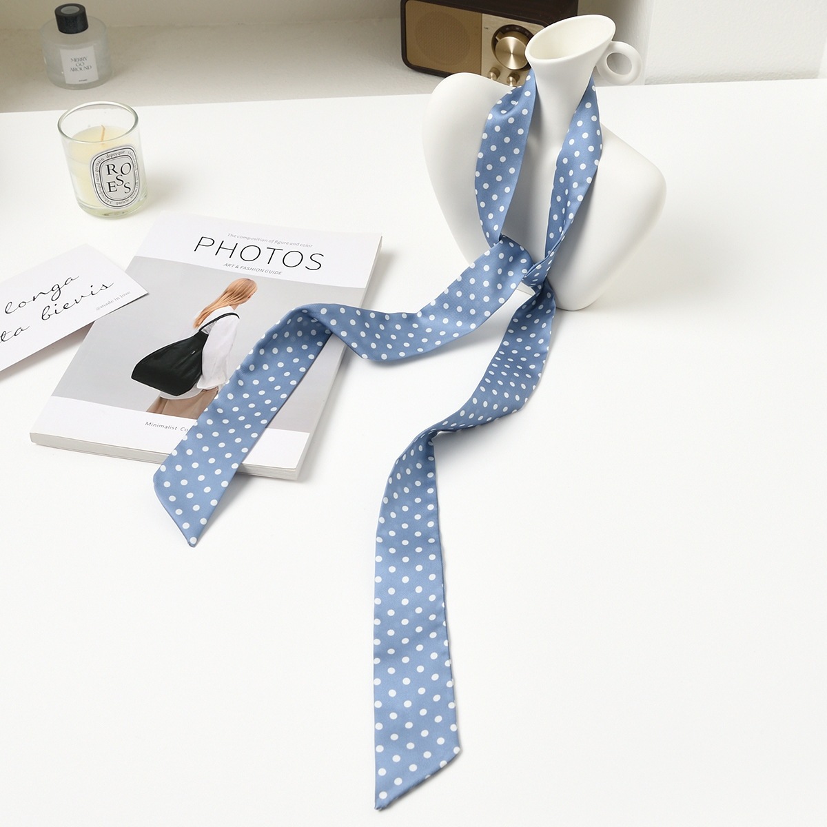 6＃波点蓝底丝巾4*140CM