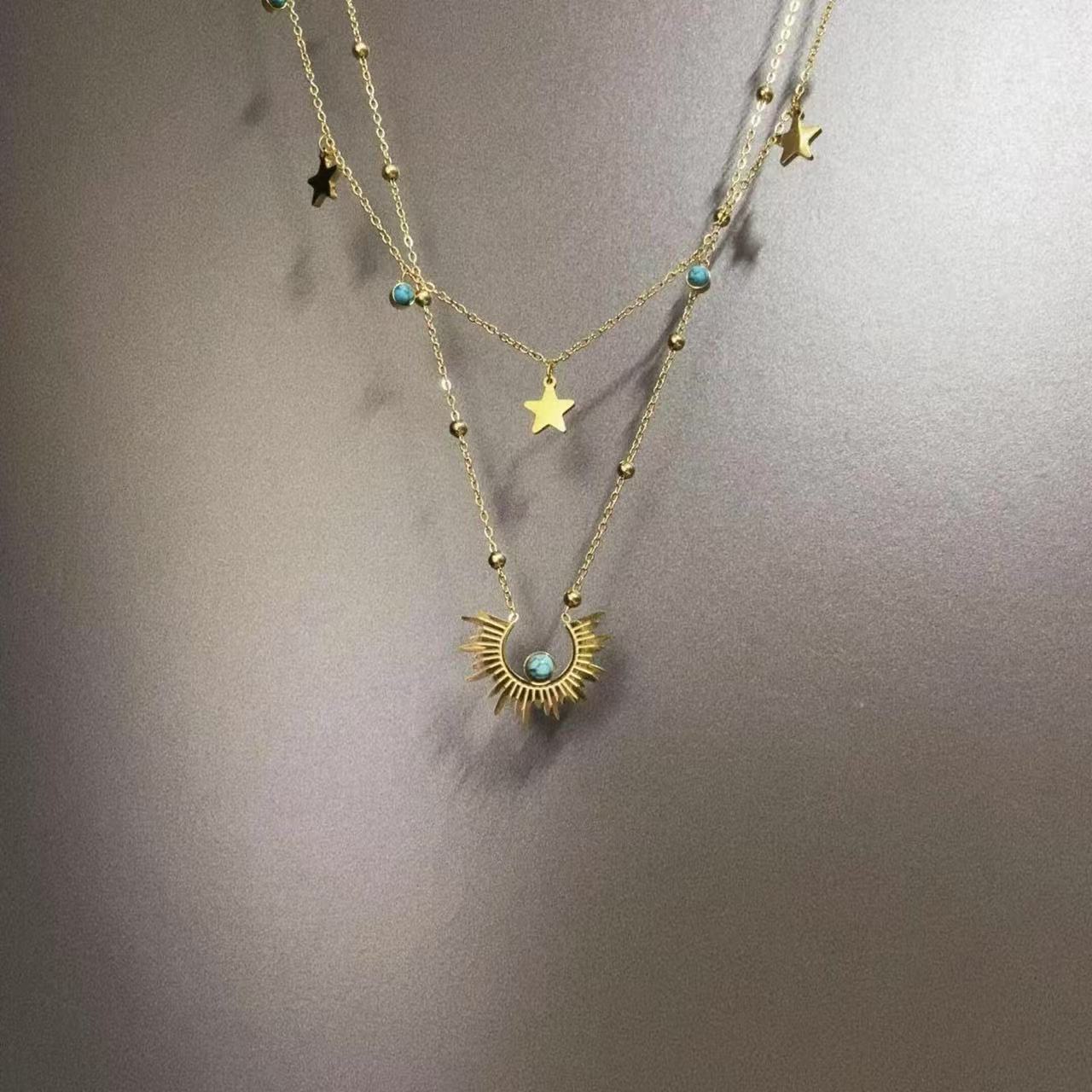 Sunflower star necklace