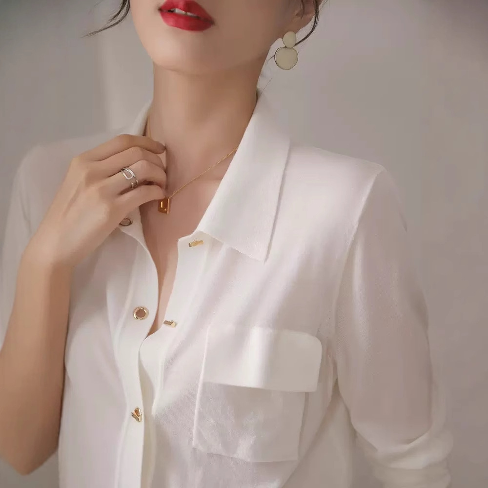 홍콩 쌀 2025 통근 직장 CP 셔츠 화이트 스웨터 카디건 여성용 옷깃 우아한 틈새 니트 셔츠