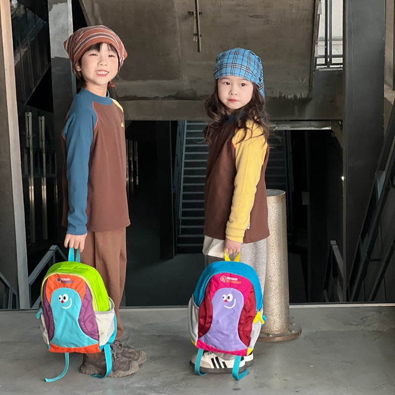 Mochila coreana de color contraste, mochila de viaje de gran capacidad para niños y niñas, mochila de viaje para niños, 2026 nueva mochila para niños