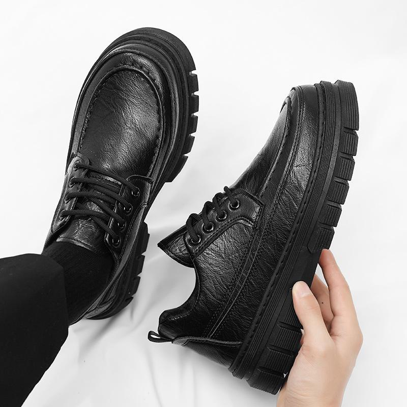 2024 otoño nuevo estilo de suela gruesa zapatos de cuero pequeños de corte bajo zapatos casuales zapatos de cuero de negocios zapatos de hombre zapatos de trabajo de tendencia coreana