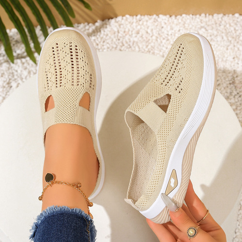 Women's 2025 Summer New Middle-Aged Mother Shoes Soft Sole Breathable Women's Casual Shoes for Athletes One-Time Dropshipping