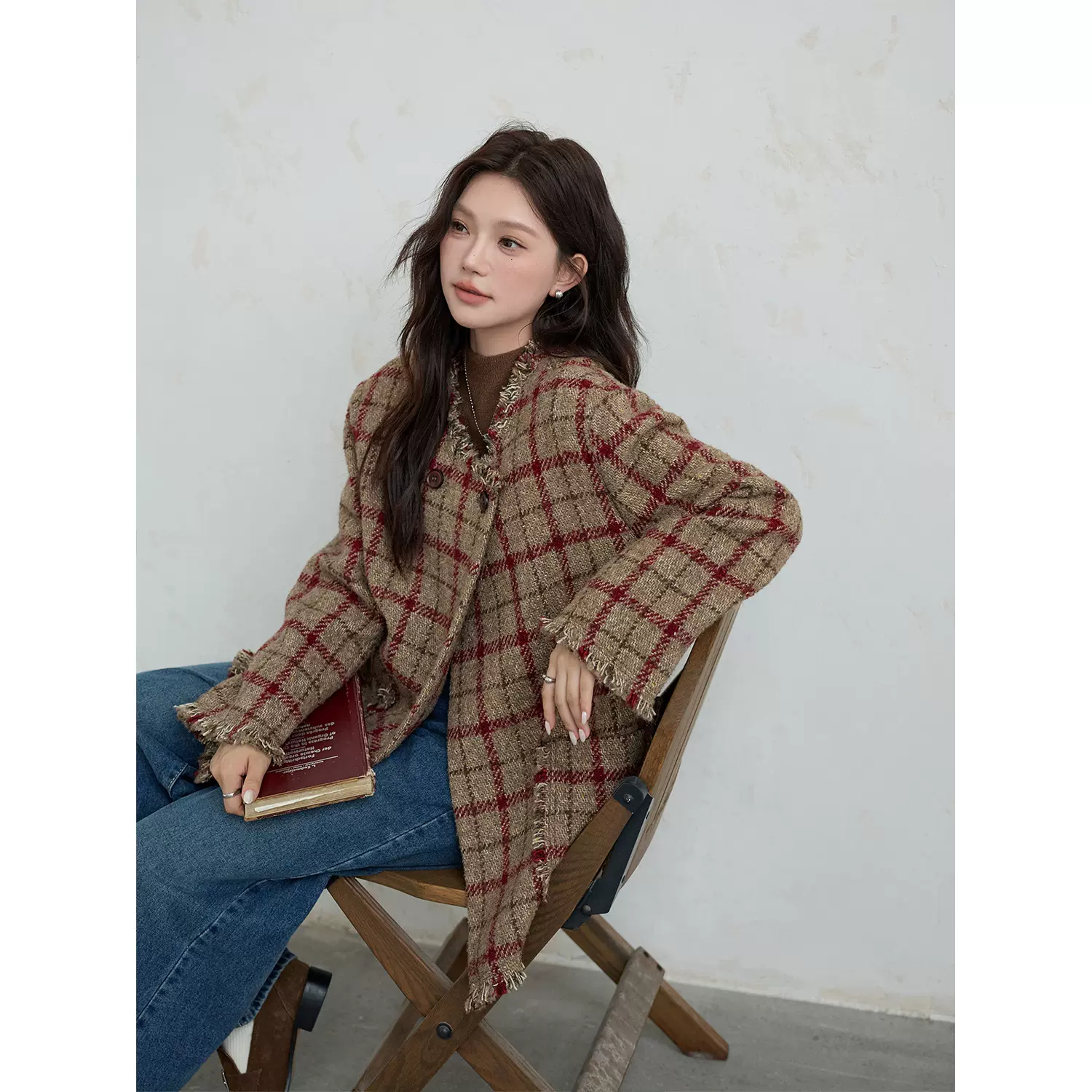 大码女装宽松休闲复古撞色格纹毛边双排扣外套女秋冬百搭时尚开衫