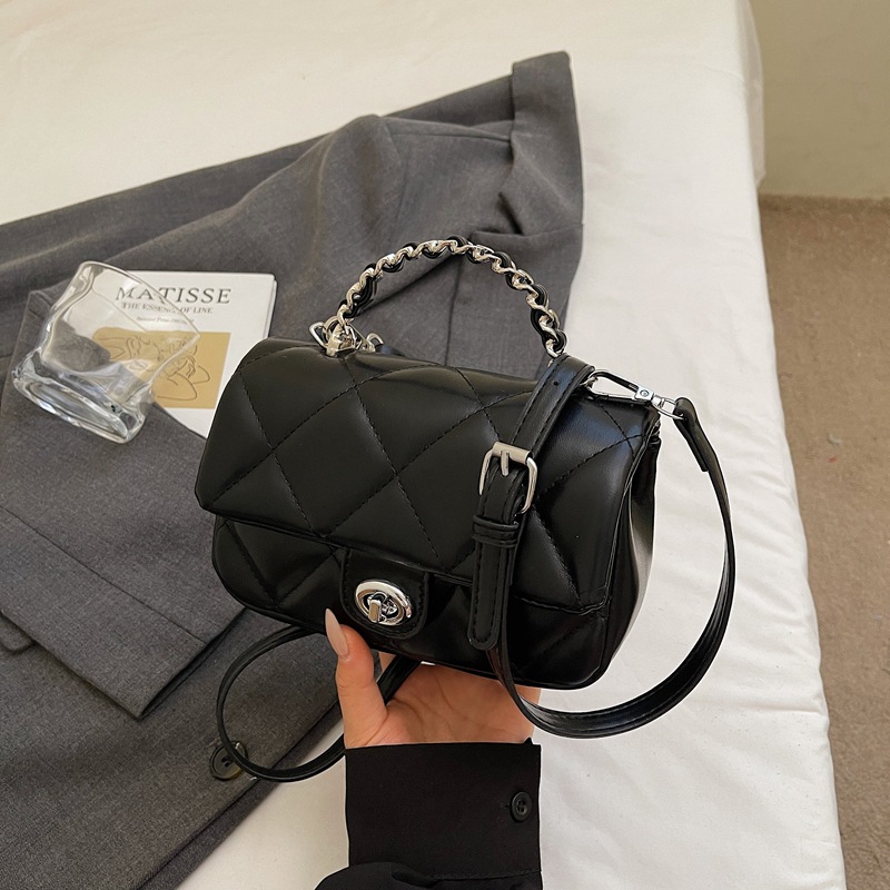 Bolso diagonal simple 2025 moda femenina todo fósforo Lingge fragante bolso de mensajero verano nuevo estilo pequeño bolso cuadrado pequeño