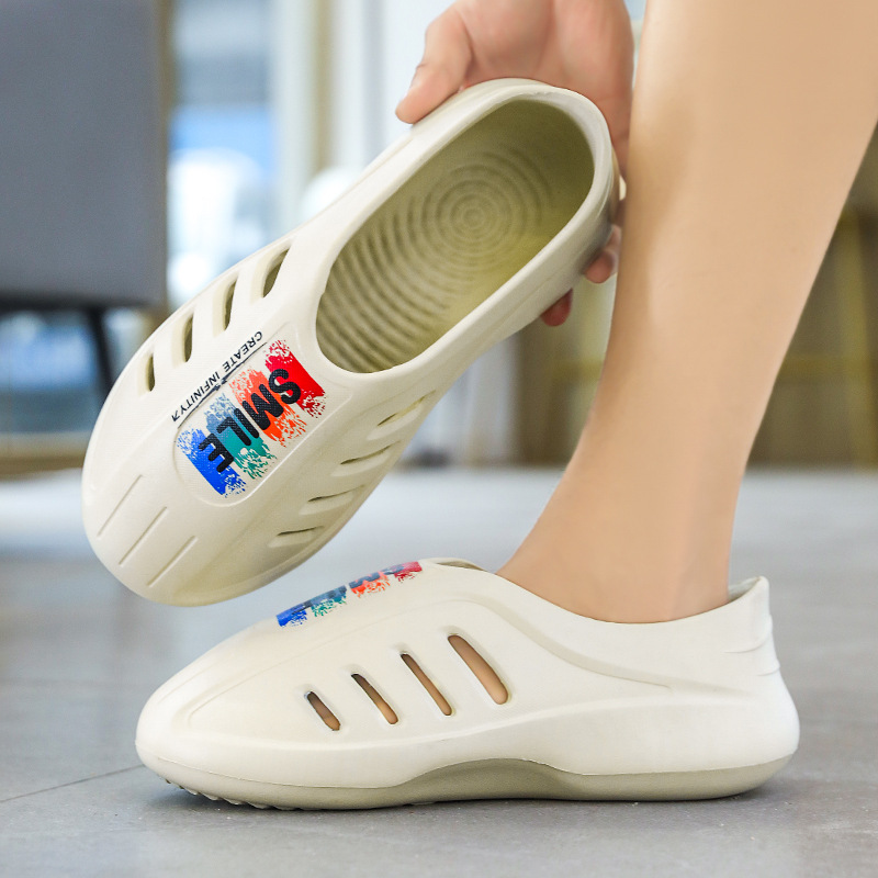 En nombre del cabello, zapatos con agujeros para hombres, verano 2025, nuevas sandalias de conducción EVA, zapatos deportivos de playa para hombres