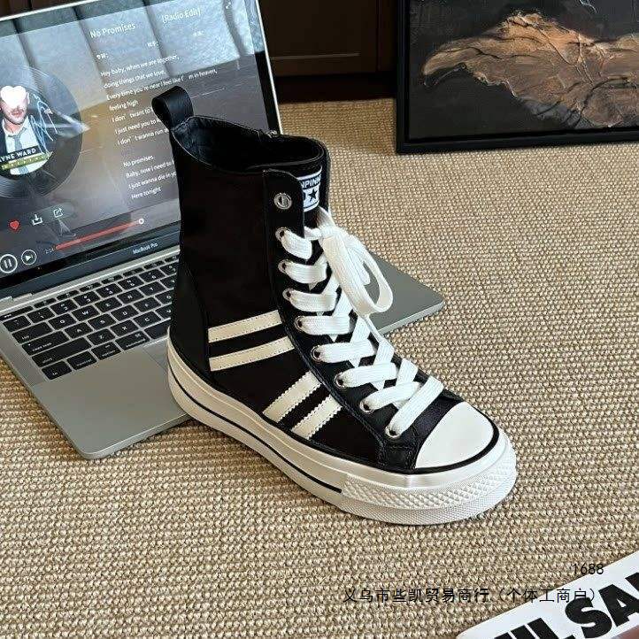 6cm thick-soled, lace-up, high-top sneakers for women, featuring an inner height-increasing design, casual style, white color, and a round toe, high-top canvas shoes, model 57326 6cm thick-soled, lace-up, high-top sneakers for women, featuring an inner height-increasing design, casual style, white color, and a round toe, high-top canvas shoes, model 57326