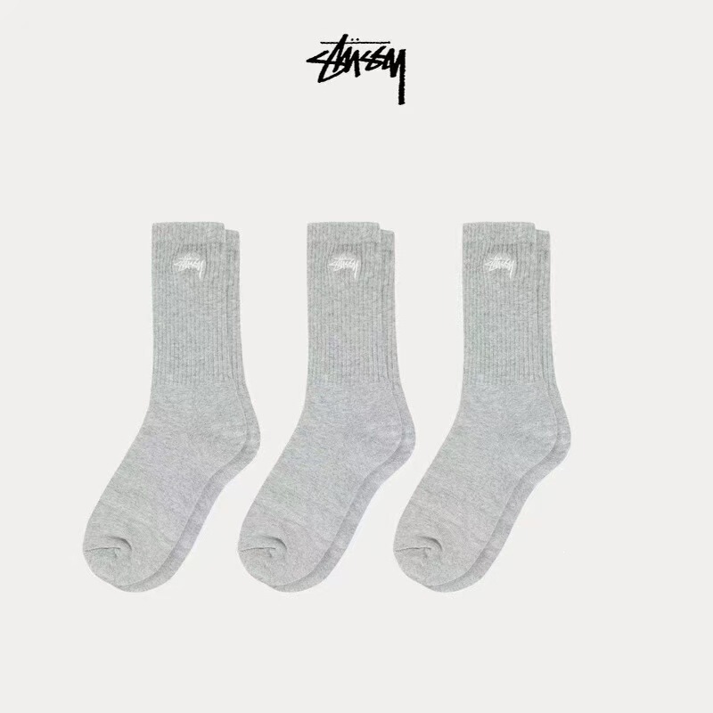 New Stussy socks in black, white, and gray with embroidered towel soles, unisex mid-calf socks, trendy double-stitch letter socks New Stussy socks in black, white, and gray with embroidered towel soles, unisex mid-calf socks, trendy double-stitch letter socks