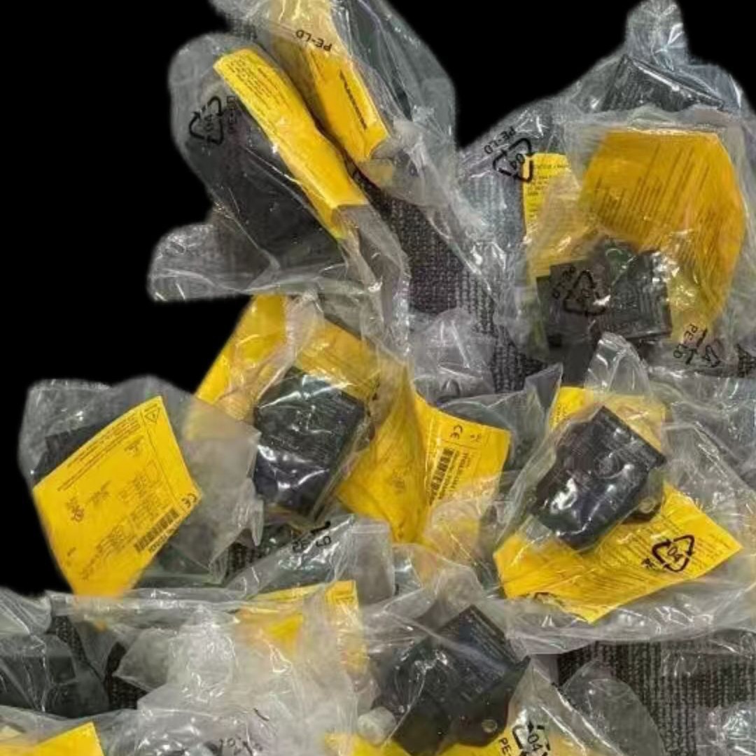 图尔克TURCK压力传感器（可旋转）PS400R-504-LI2UPN8X-H1141