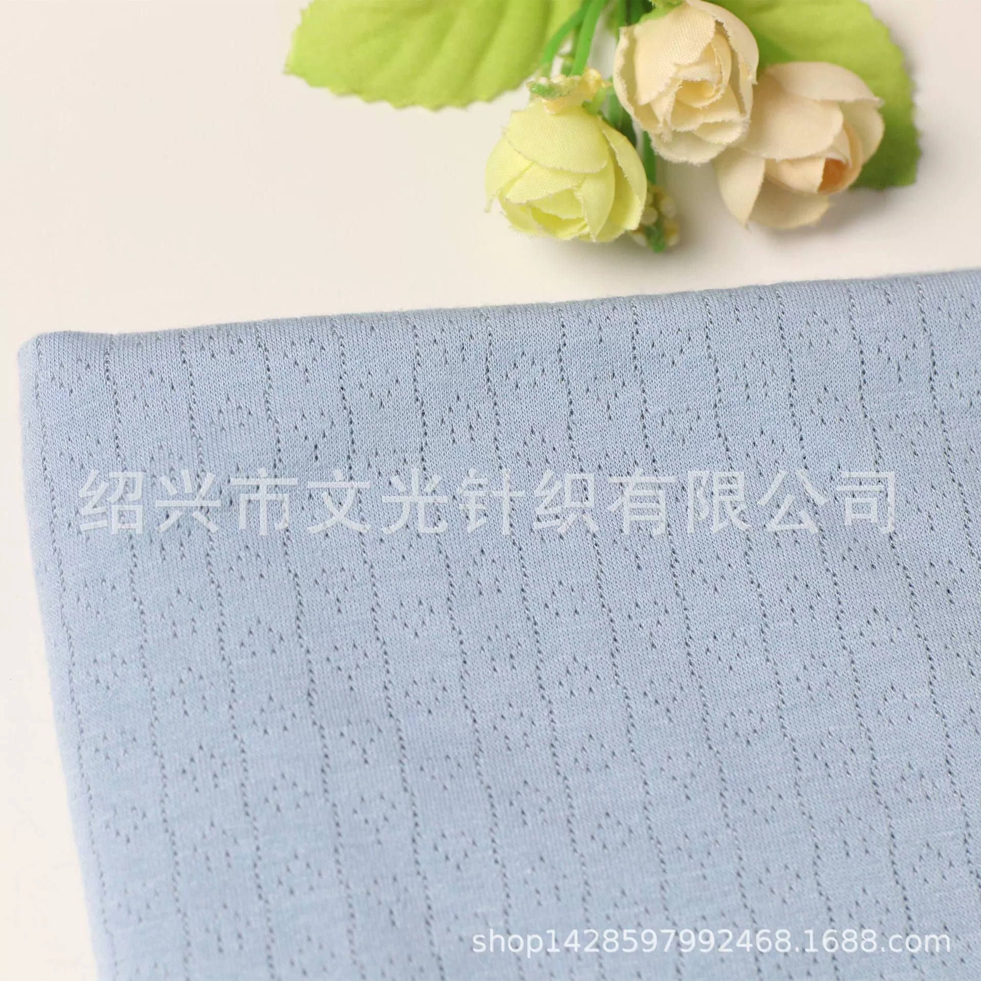 Изготовленная на заказ полиэстер вискоза стрейч Вертикальная маленькая жаккардовая трикотажная односторонняя жаккардовая ткань рябина нижнее белье домашняя одежда ткань