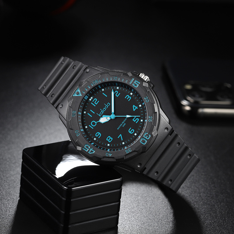 Barnklocka Självlysande klocka Modetrend utomhus fritid enkel enkel personlighet liten fräsch liten nybörjare studenter ins vindklocka_voghion.com