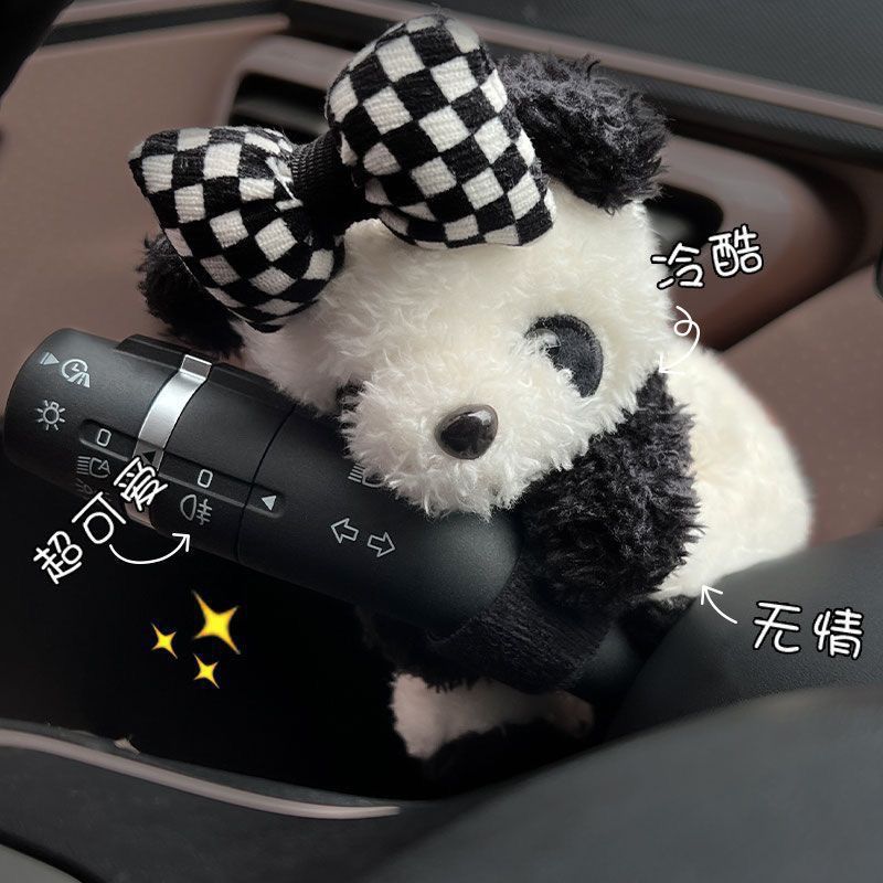 Decoraciones de automóviles para interiores de automóviles para muñecas panda 2025 nuevas luces de dirección limpiaparabrisas muñecas
