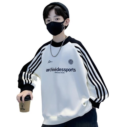 Boys' Hoodie Top for Autumn/Winter 2025 New Style Cool and Stylish for Medium and Large Children, Winter Edition, Cozy and Trendy with Fleece