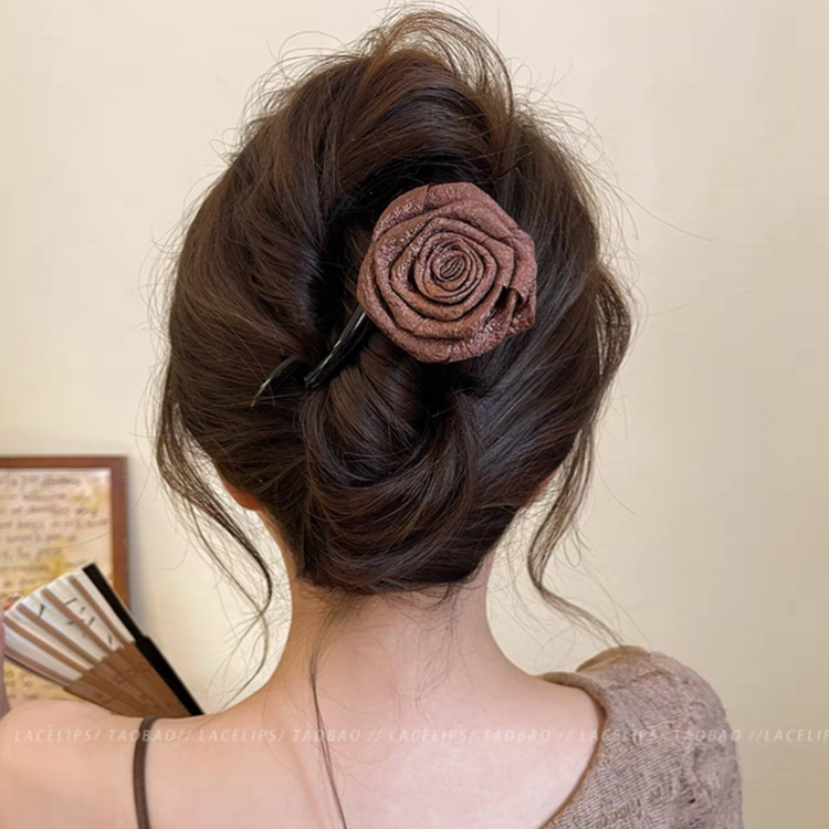 後頭部にツイストクリップが付いた新しいスタイルのワンラインヘアクリップ、軽い高級感と高級感のあるヘアクリップ、女性用のアヒルのくちばしクリップヘッドドレス|undefined