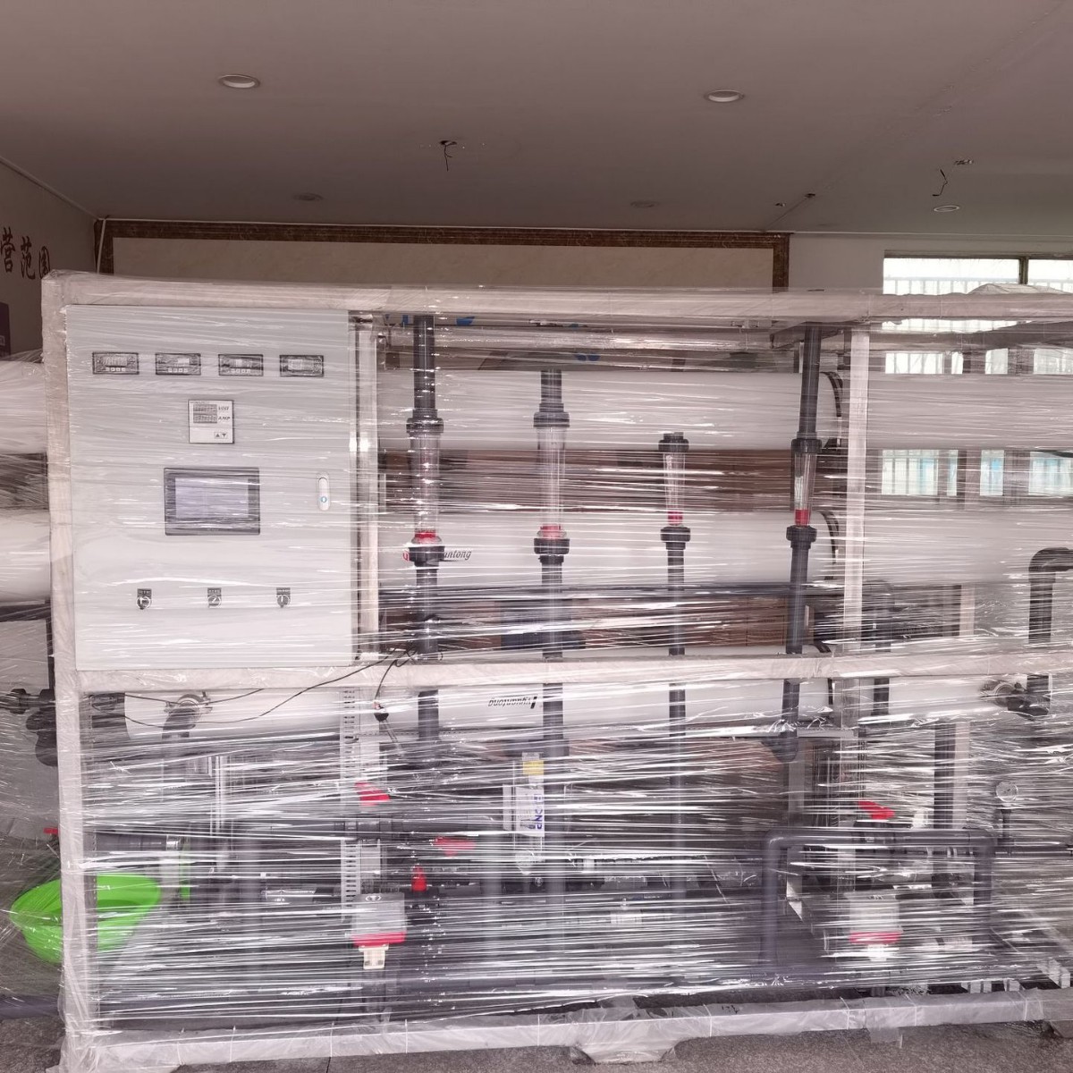 厂家去离子水设备-工业锅炉水处理设备-工业反渗透-超纯水-桶装水