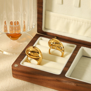 �羳���uС���r���OӋˮ�ν�ָ18K���P䓎׺��_�ڽ����Ů���l