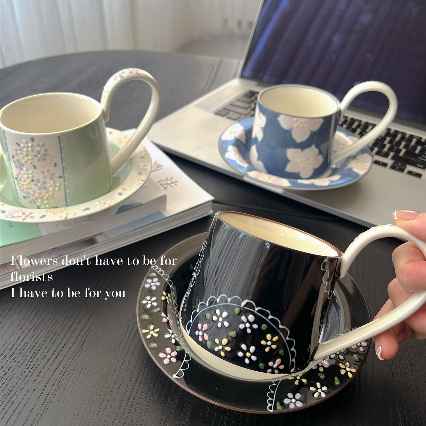 Shang 'en lujo medieval taza de café y plato conjunto de cerámica chica corazón marca taza retro relieve pintado a mano taza de menú de la tarde