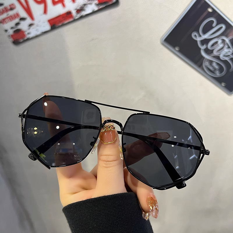 Aviator 2023 Sunglasses Polygonal Men's and Women's Korean-style Popular Large Frame Slimming Sunglasses Anti-blue Glasses Frame