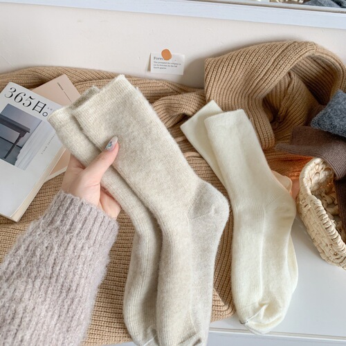 Double-Needle Anti-Pilling Grinding Wool Socks - Slim Ins Trend Autumn/Winter Warm Thick Women's Medium Calf Socks Solid Brown Women's Socks
