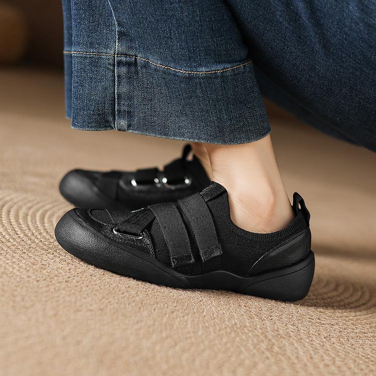 Giày sneaker nữ chunky đế dày da dê phối màu cao cấp — màu đen, màu trắng ngà chi tiết 57