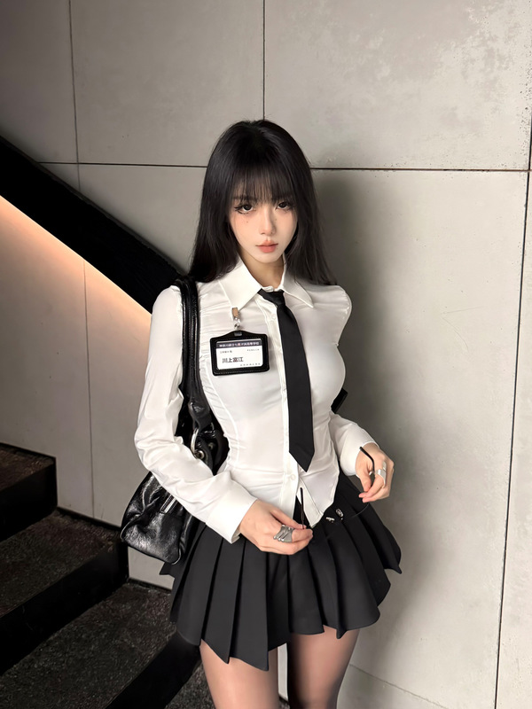 Girl/Mars Jk White Elastic Waist Shirt Women's Inner Wear Super Nice Top Long Sleeve 2025 New Diary