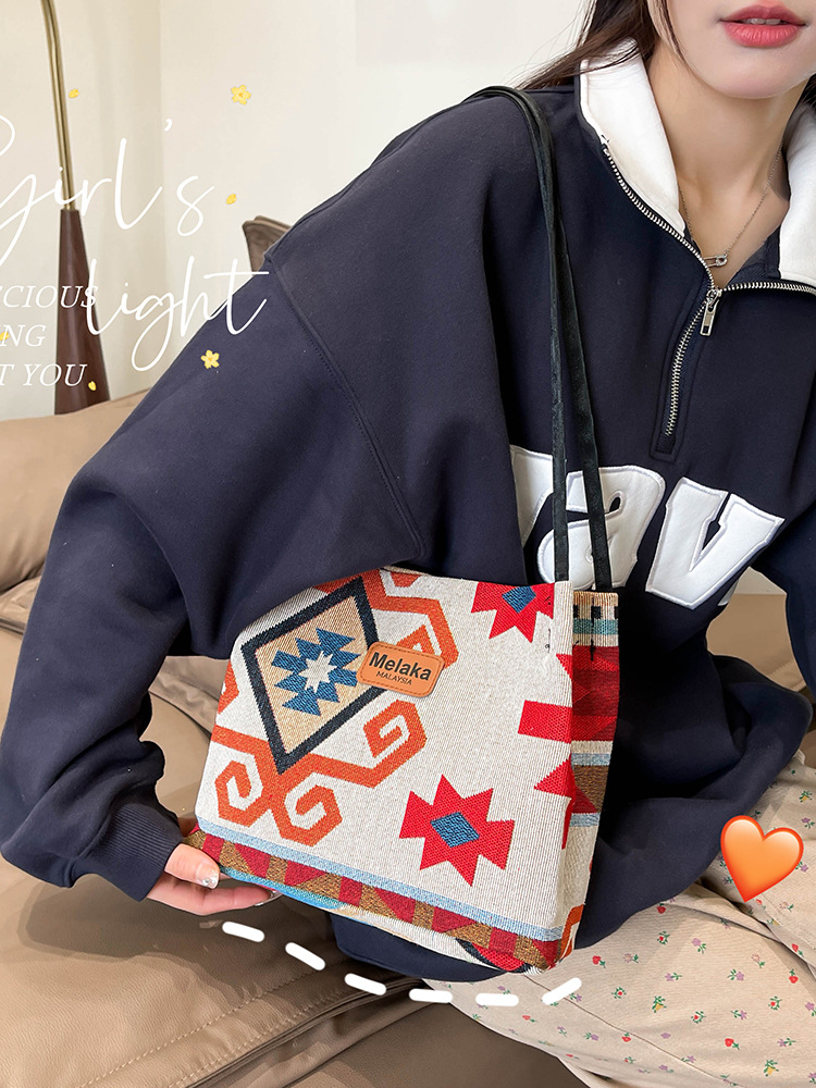 Yuanchuang Bohemian Tote Postman Retro Casual Shoulder Bag…