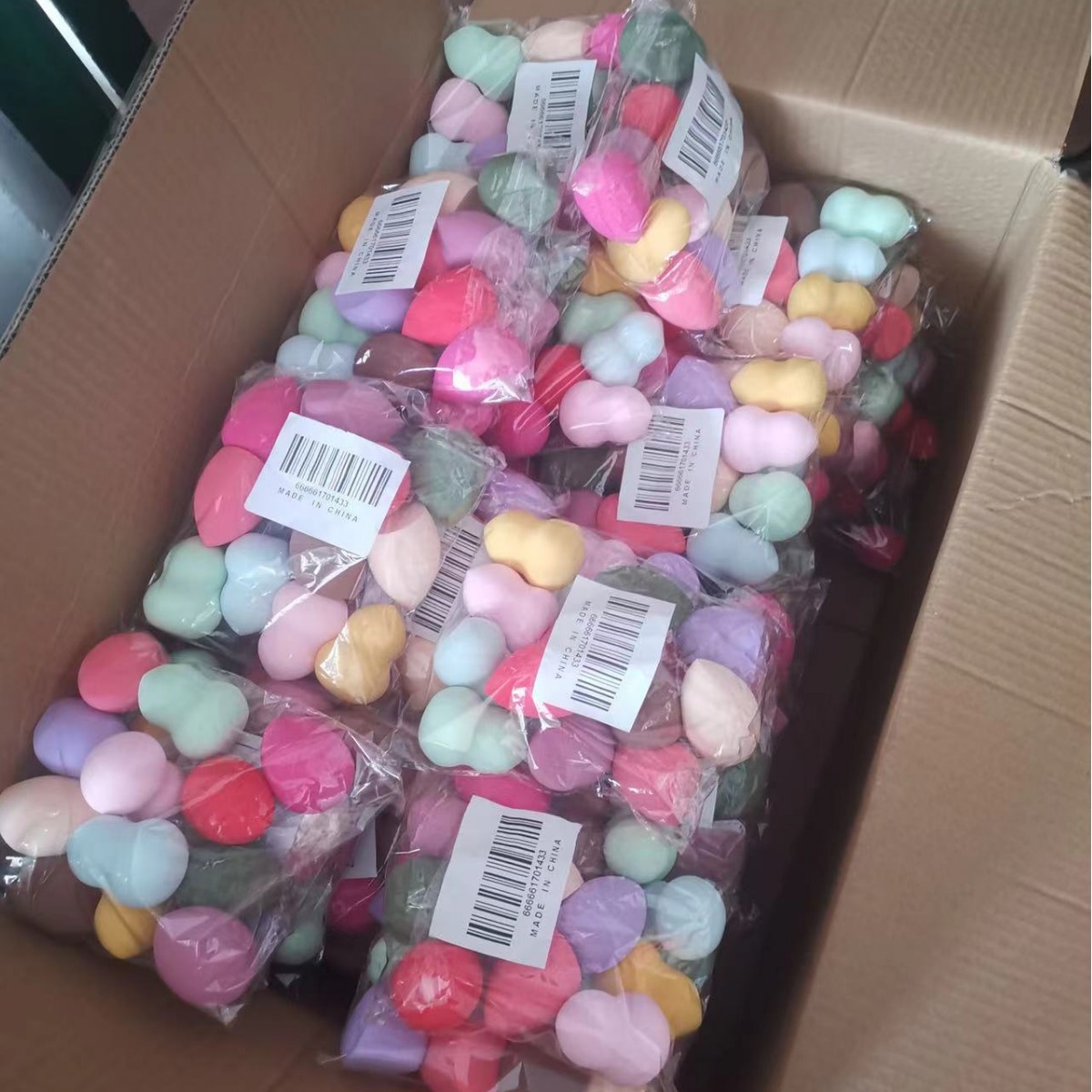 Conjunto de huevos de maquillaje transfronterizo super suave sin polvo de cosméticos almohadilla de aire polvo de doble uso esponja desechable