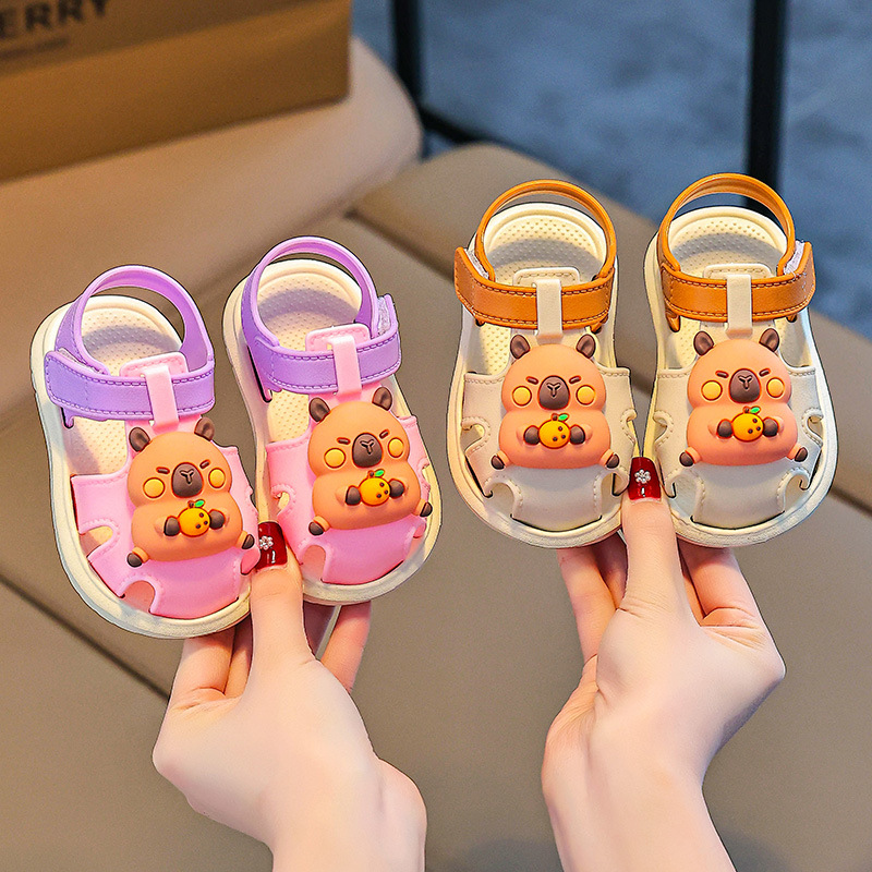 Sandalias para bebés varones de verano nuevos zapatos de playa transpirables de moda de dedos abiertos zapatos de bebé suaves antideslizantes zapatos EVA para niños pequeños