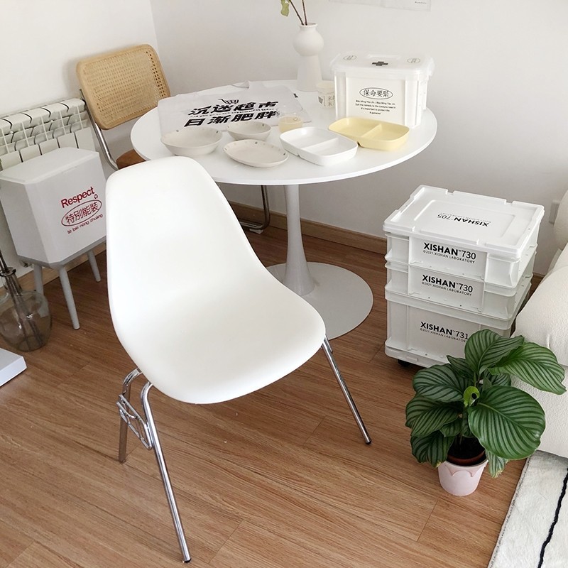 Nordic Home Design Eames Dining Chair,Medieval Korean Style Coffee Shop Milk Tea Shop Retro Simple Chair