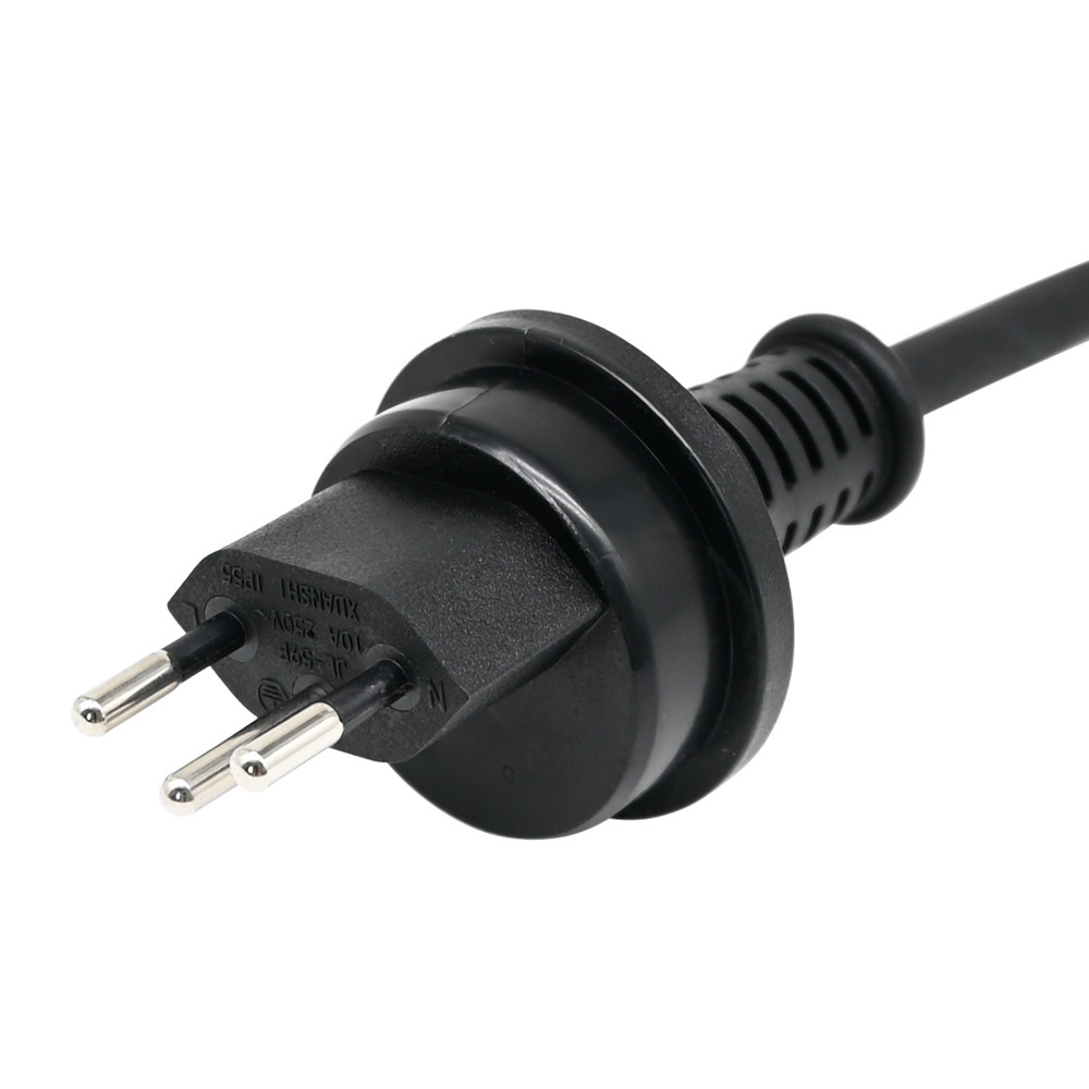 源头工厂欧规瑞士两芯IP55户外防水插SEV认证三芯插头线电源线