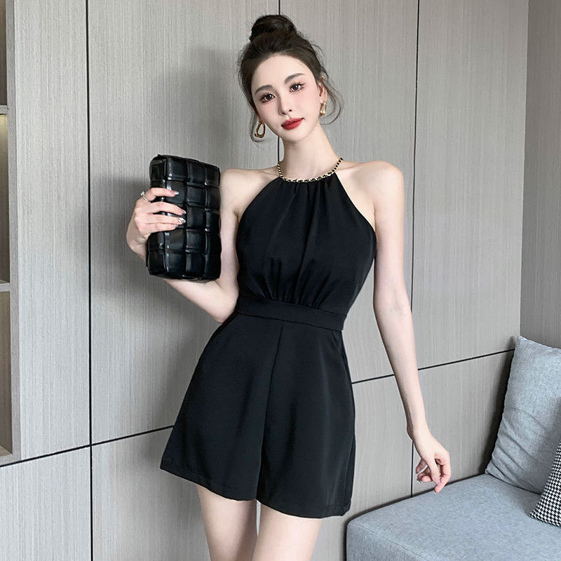 Chain Halter Neck Jumpsuit, Black Slim-Fit Sleeveless Short Wide-Leg Pants with Pockets, Holiday Style Dress