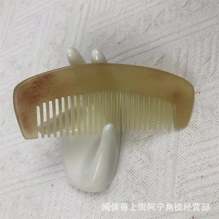 Goat Horn Comb 10cm Fine Tooth Wide Handle Comb for Straight Hair Travel and Home Use quality and texture