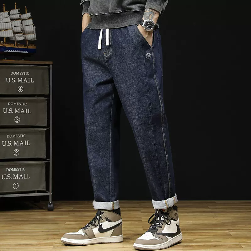 300斤大码男装秋冬品质加厚刺绣牛仔裤男松紧腰拼接运动牛仔裤男