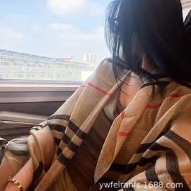 高端格子40%真丝桑蚕丝60%羊毛围巾薄款秋冬带金线条纹丝巾大披肩