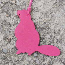 ��|���  �K��ս�Ů�������  ��܇�b�