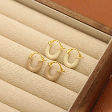 ��Ʒ ���s�ٴ�۰׵���U�ζ���僽�r��С���W�����hŮ���ᔶY��