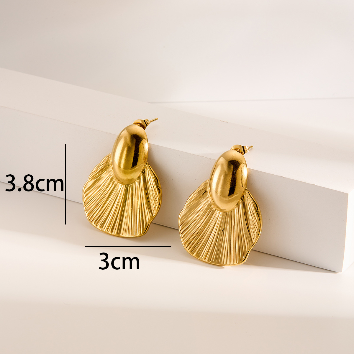 8g Weight Titanium Steel Ear Needle Material Ear Studs Classification 1 Pair Quantity Casual Occasion Titanium Steel Material Geometric, Heart Shape, Flower Pattern Women's Gender Plating Design Elegant, Lady Style 1 Pair Elegant Lady Geometric Heart Shape Flower Plating Titanium Steel Ear Studs 7