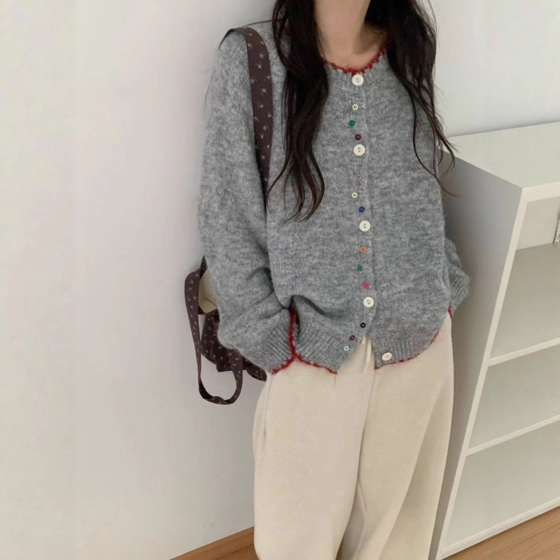 韩版彩扣针织开衫女2025秋冬新款宽松显瘦软糯温柔风百搭圆领毛衣