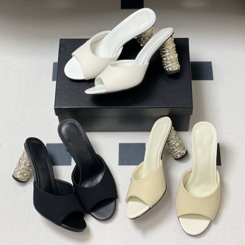 Chanel-Style Rhinestone Pearl Chunky High-Heeled Mules for Outdoor Wear, Sexy and Fashionable Diamond Pearl Open-Toe Peep-Toe Sandals