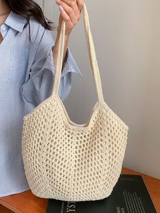 Capacious one-shoulder bag, beach shoulder bag