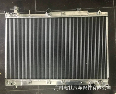 16400-28341 for Toyota HYBRID AHR10 All Aluminum Water Tank Car Radiator Accessories Assembly (Water tank)