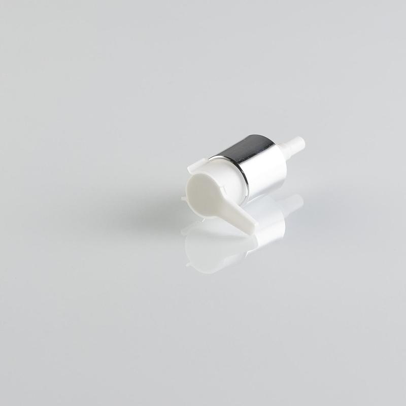 メーカー卸売プラスチック pp 材料左右スイッチプレスエマルジョンエッセンスオイルクリップ 24/20 歯パウダーポンプ|undefined