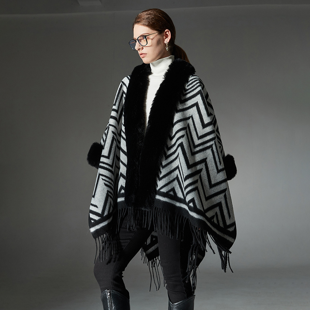 New Jacquard Black Gray Fur Collar Shawl