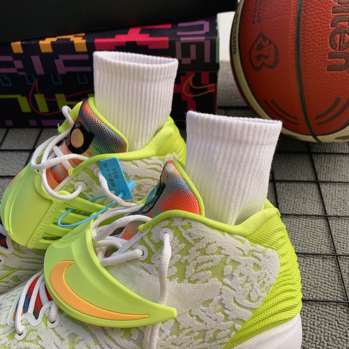 Black socks women's mid-calf socks spring, autumn and winter trendy white sports socks women's pure cotton men's socks Zhuji manufacturer wholesale