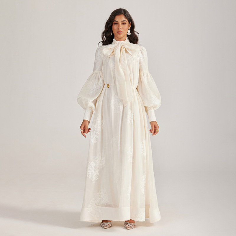 Real Shot of Palace Style French Lantern Sleeve Embroidered Long Skirt Dress Real Shot of Palace Style French Lantern Sleeve Embroidered Long Skirt Dress