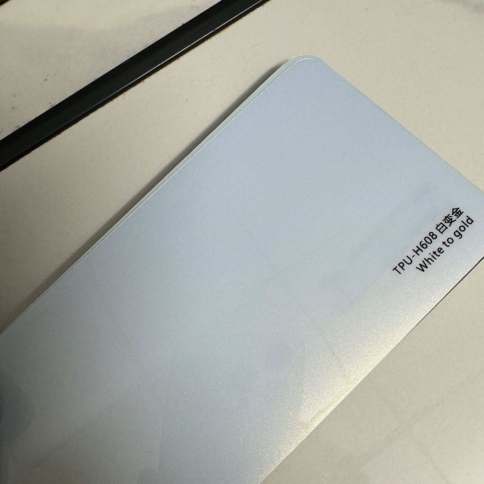 Car paint protective film: Tesla Tesla Cybertruck - tpu-white-to-gold-tesla-cybertruck-dedicated-car-cutting