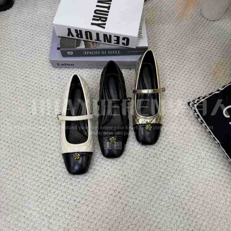 Spring new arrivals: Chanel-inspired camellia square-toed low-cut single-strap shoes with internal height increase, vintage Mary Jane style Spring new arrivals: Chanel-inspired camellia square-toed low-cut single-strap shoes with internal height increase, vintage Mary Jane style