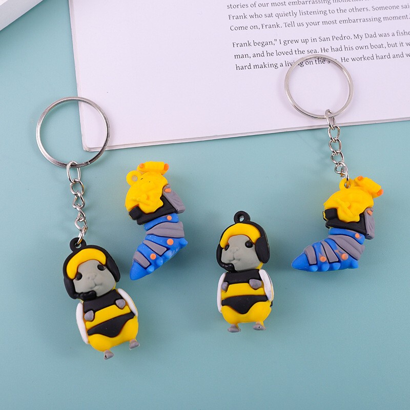 Popular Delta Force Insect Figure Keychain Haki Bee Tactical Merchandise Pvc Soft Rubber 3D Pendant